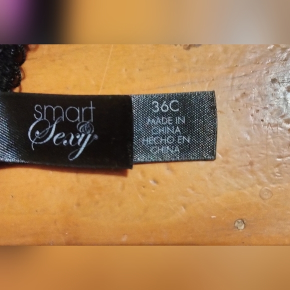 Victoria secret push up bra - Picture 4 of 4